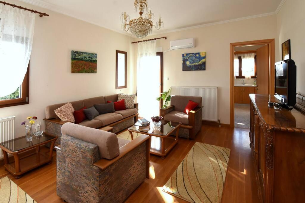 Gaia Cottage With Garden Epanomi Exterior foto